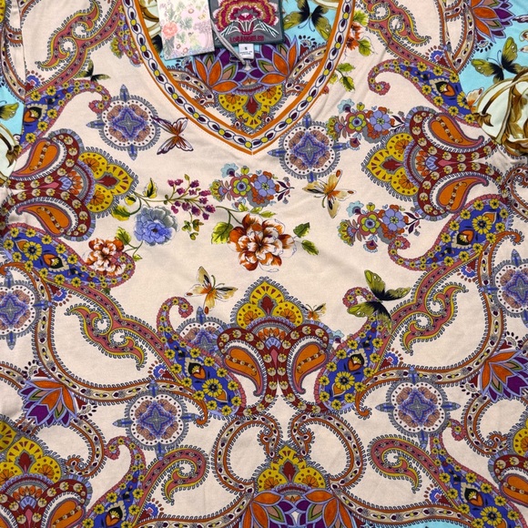 Johnny Was Sz S Top The Janie Favorite Printed V-Neck T-Shirt Boho New - Picture 8 of 9